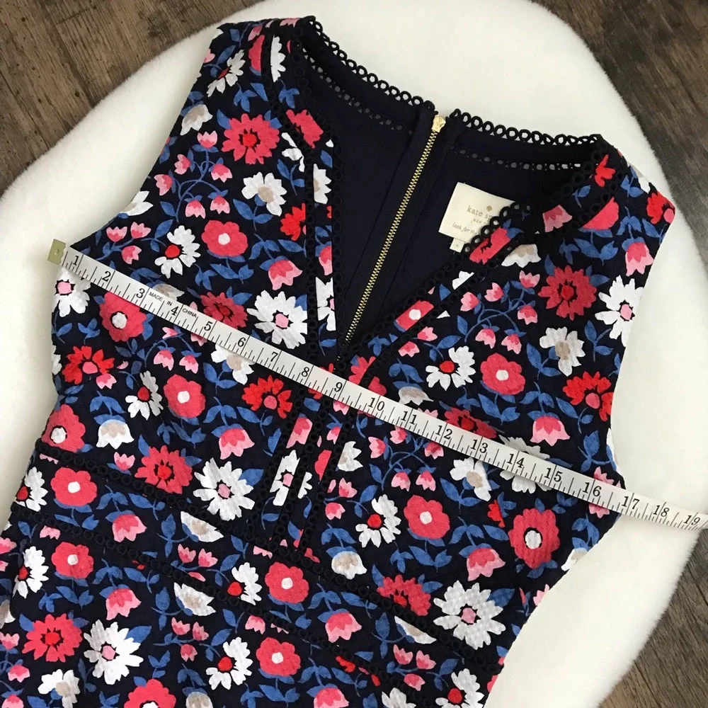 Kate Spade Shore Thing Floral Daisy Jacquard Sheath Dress Size 4 NWT